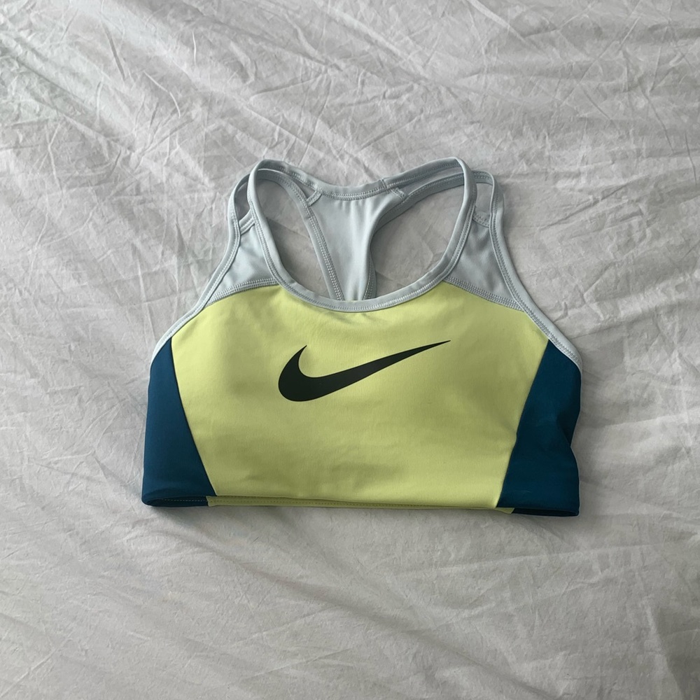 Nike Colorful Sports Bra